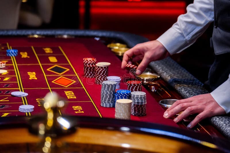 kbz game အွန်လိုင်း ကတ်ဂိမ်းများ Baccarat Poker Dragon Tiger Live Dealer မြန်မာ